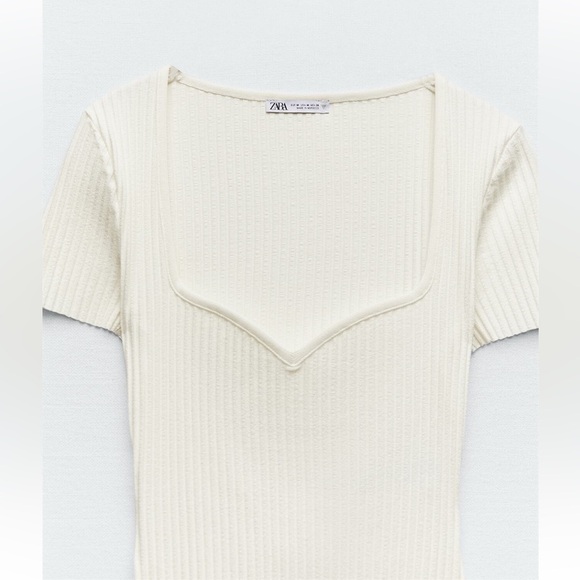 New ZARA Ribbed Bodysuit - Picture 6 of 6